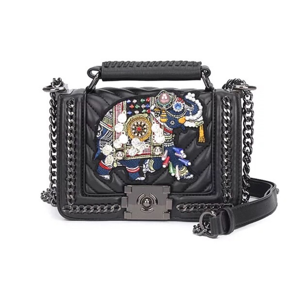 Custom women's chain bag